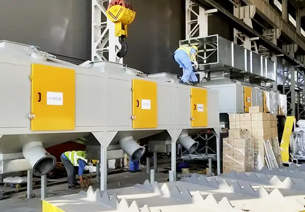 喷漆房废气处理设备安装现场 喷漆房废气处理设备安装现场